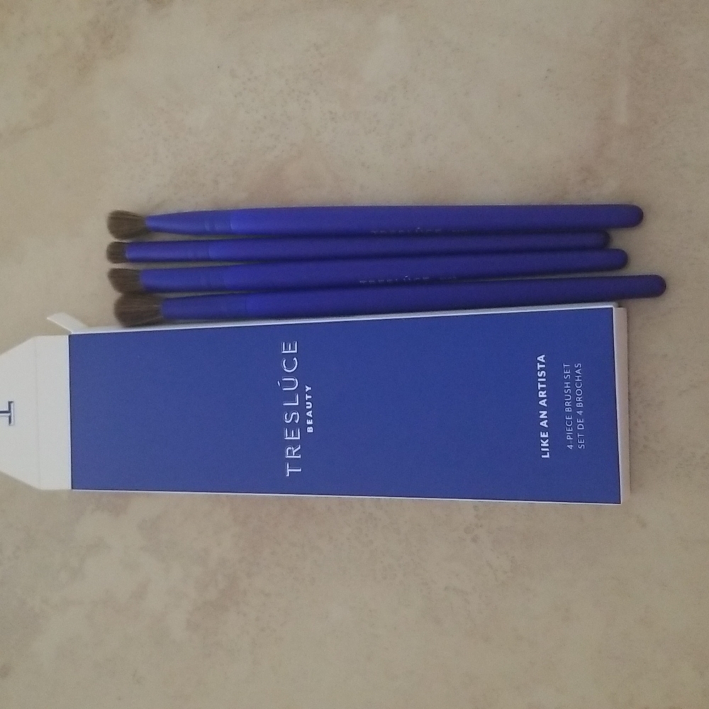 SALE! 4 piece brush set